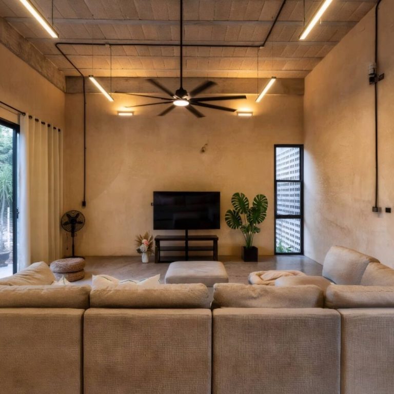 Casa Desnuda por V+A arquitectura