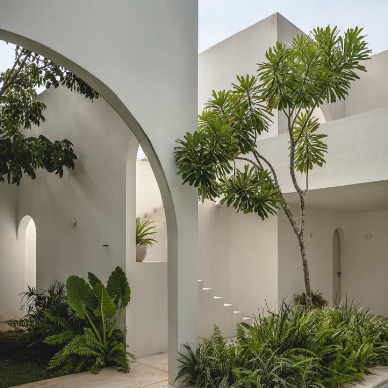 Casa Eclipse: Arquitectura surrealista y onírica en Mérida por Etea + Ghostframe