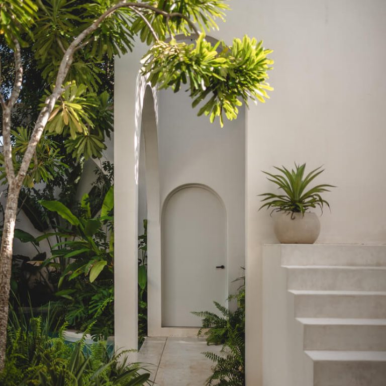 Casa Eclipse: Arquitectura surrealista y onírica en Mérida por Etea + Ghostframe