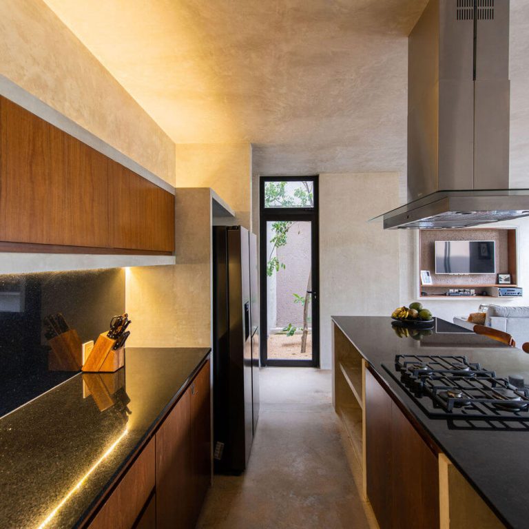 Casa Empírea en Yucatán por TACO taller de arquitectura contextual