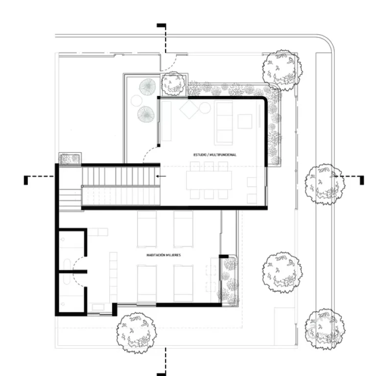 Planos Arquitectónicos. Planos de Casa Estudiantes en Baja California: Plantas, Fachadas y Cortes. Arquitectura Social por BRUTAL Taller de Arquitectura