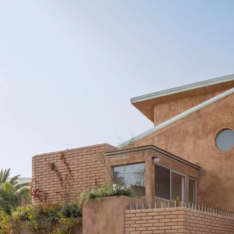 Casa Estudiantes en Baja California: Arquitectura Social por BRUTAL Taller de Arquitectura