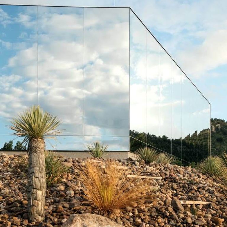 Casa Eterea en Guanajuato por Prashant Ashoka