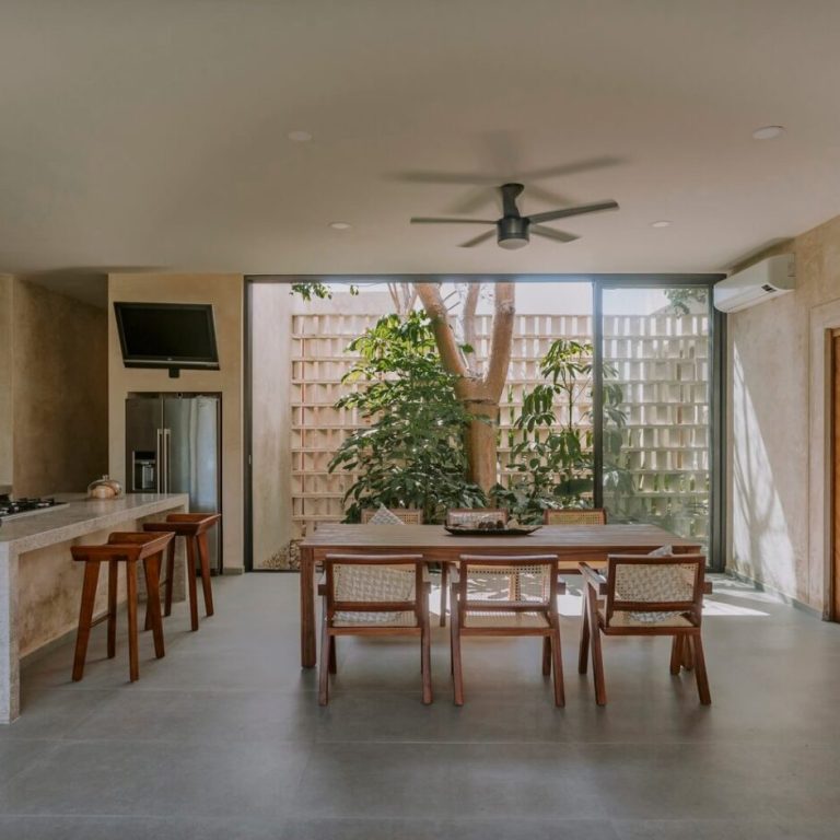 Casa Eya en Mérida: Arquitectura Sensorial y Ancestral | TARA Arquitectura
