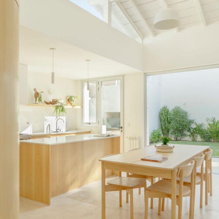 Casa Florida: Remodelación Integral y Modernización en Vicente López | Di Marco + Robles Arquitectos