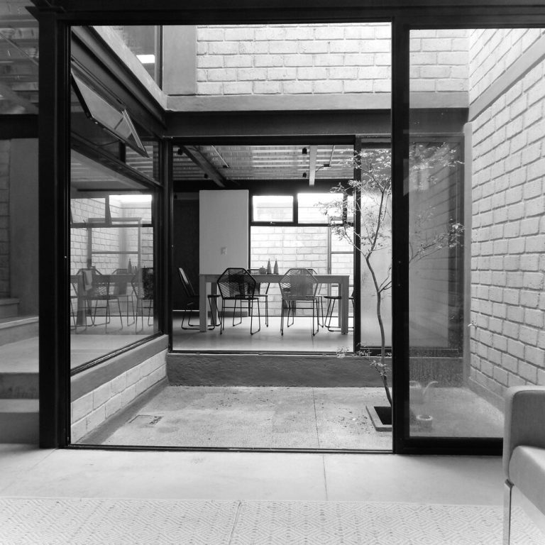 Casa GP en Jalisco por Raíz Taller de Arquitectura