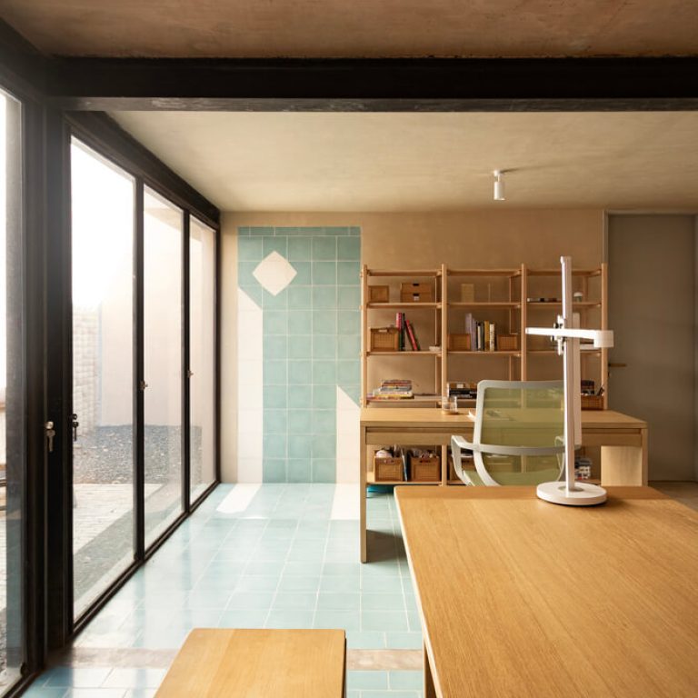 Casa Gardenias: Reconfiguración Arquitectónica en Naucalpan / Vrtical