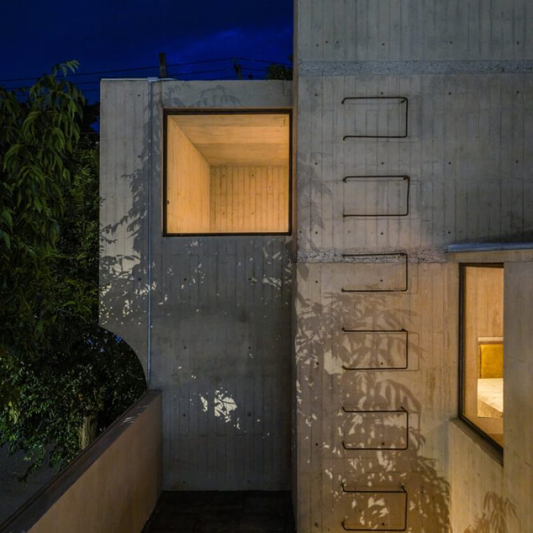 Casa Gardenias: Reconfiguración Arquitectónica en Naucalpan / Vrtical