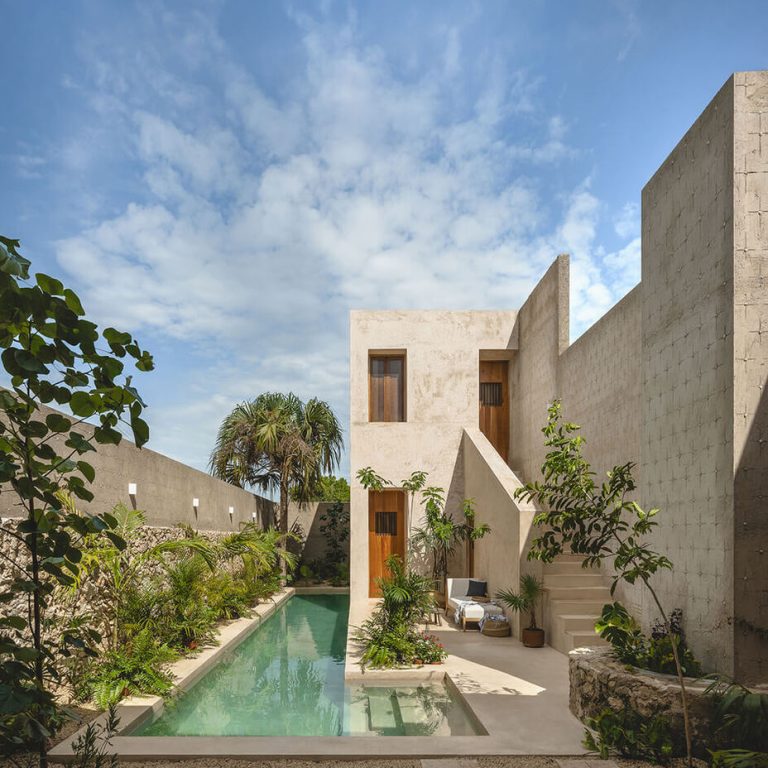 Casa Goliana Mérida: Restauración y Diseño Tropical por Workshop