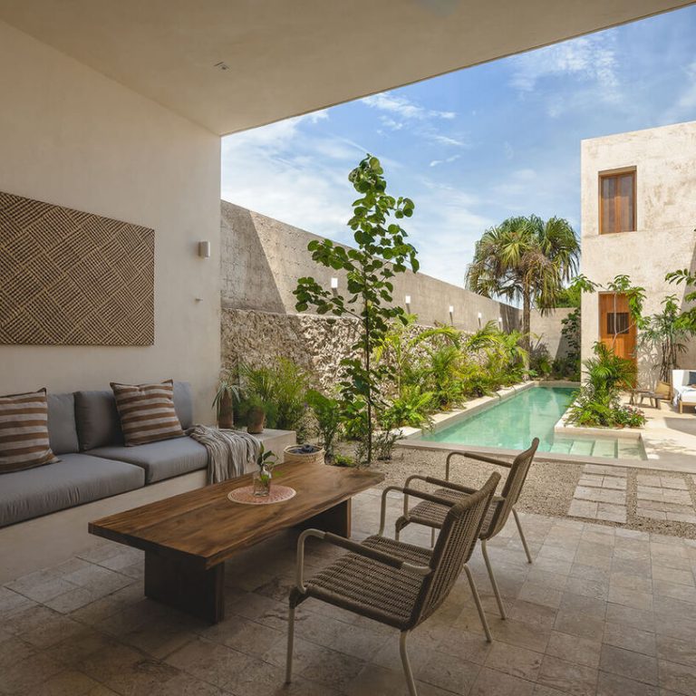Casa Goliana Mérida: Restauración y Diseño Tropical por Workshop