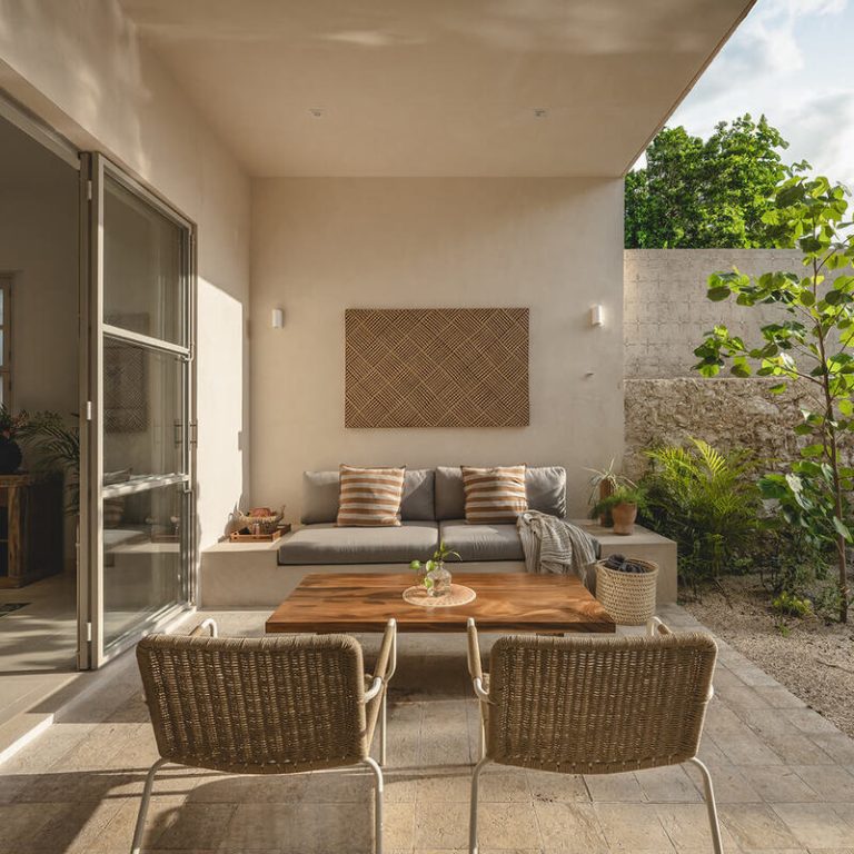 Casa Goliana Mérida: Restauración y Diseño Tropical por Workshop