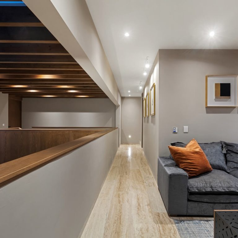 Casa Granito 53: Residencia contemporánea en Zibatá por Grupo Hersa