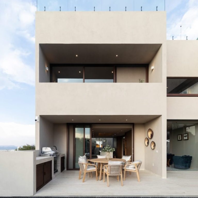 Casa Granito 53: Residencia contemporánea en Zibatá por Grupo Hersa