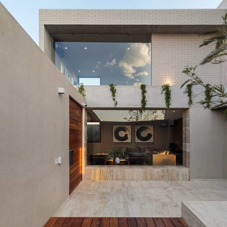 Casa Granito 53: Residencia contemporánea en Zibatá por Grupo Hersa