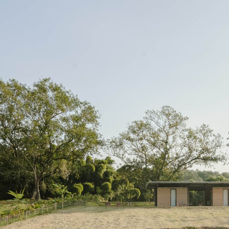 Casa Guararema en Brasil por Terra e Tuma Arquitetos Associados - Fotografía de Arquitectura - El Arqui MX