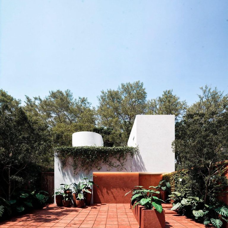 Casa H por Alfredo Sánchez Santiago