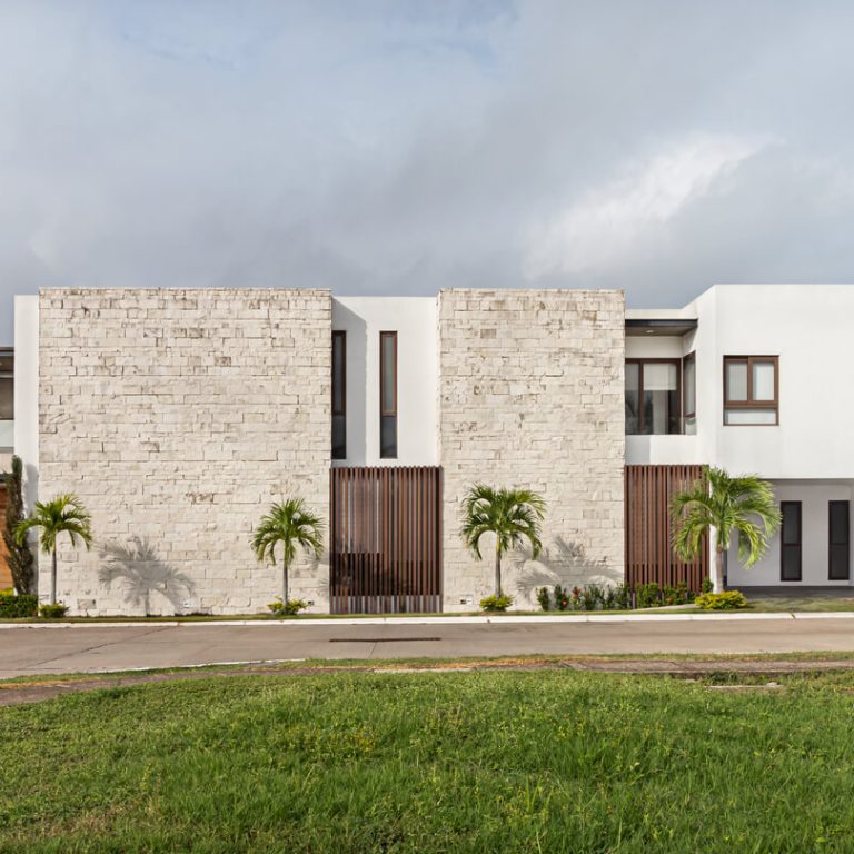 Casa Jota Zeta en Tabasco: Arquitectura Tropical por Taller 1 MX
