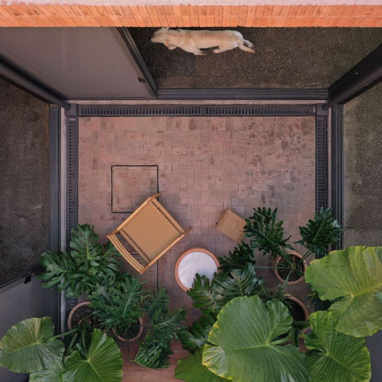 Casa Juriquilla: Arquitectura contemporánea y sostenibilidad por Estudio Mero