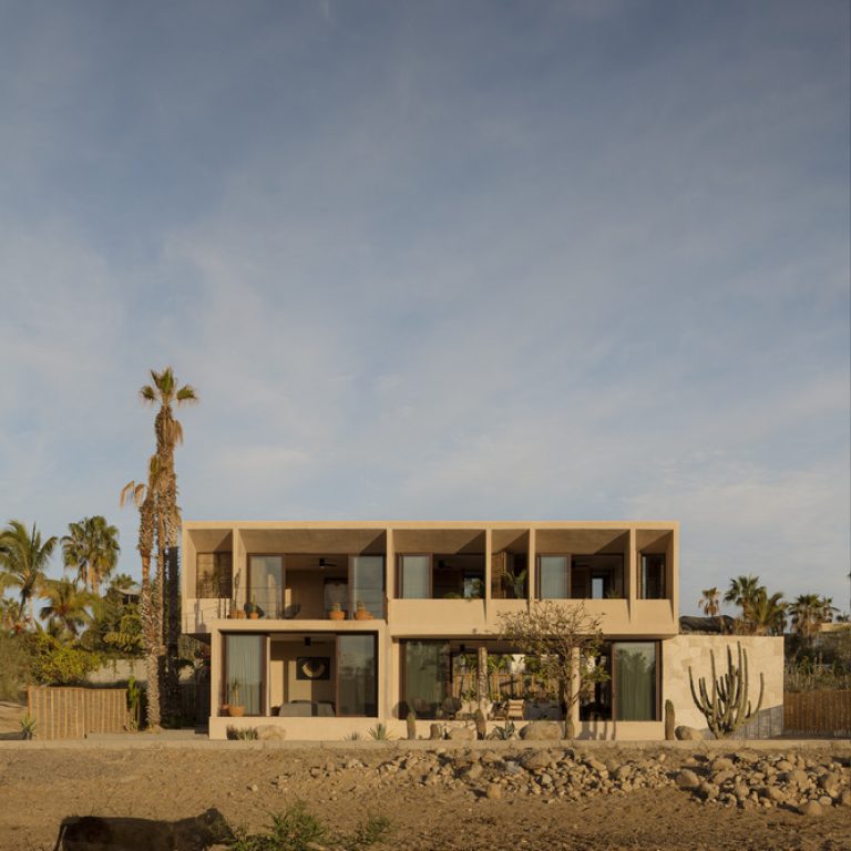 Fachada de Casa Ka'anche en Baja California Sur