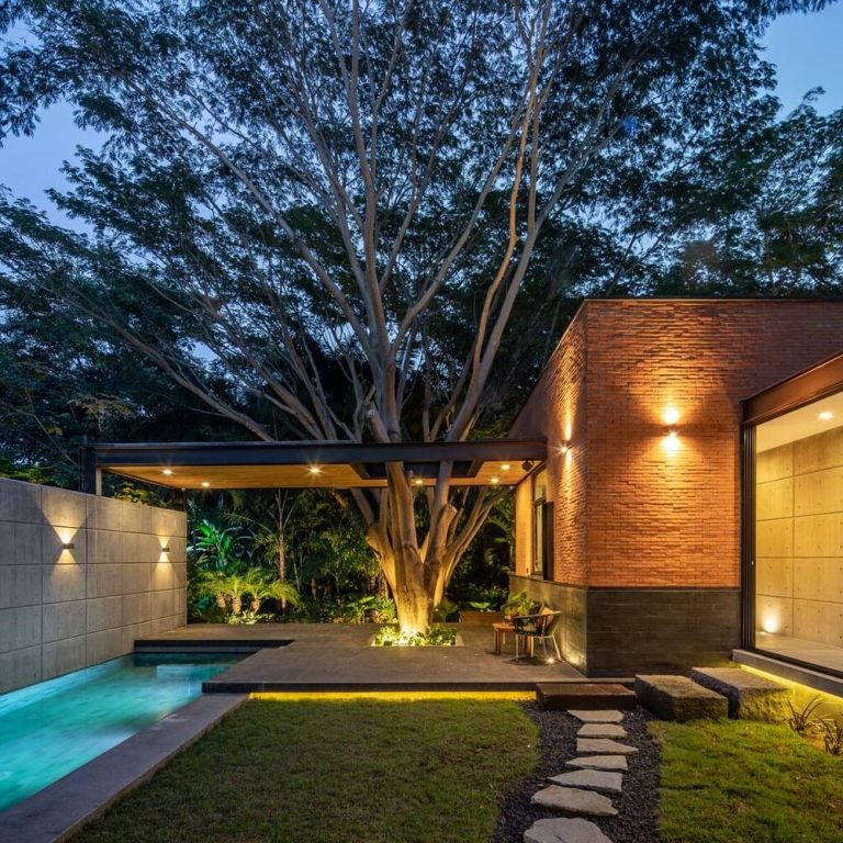 Casa Keita en Colima por Di Frenna Arquitectos