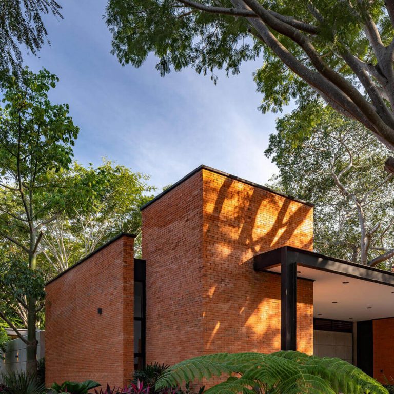 Casa Keita en Colima por Di Frenna Arquitectos