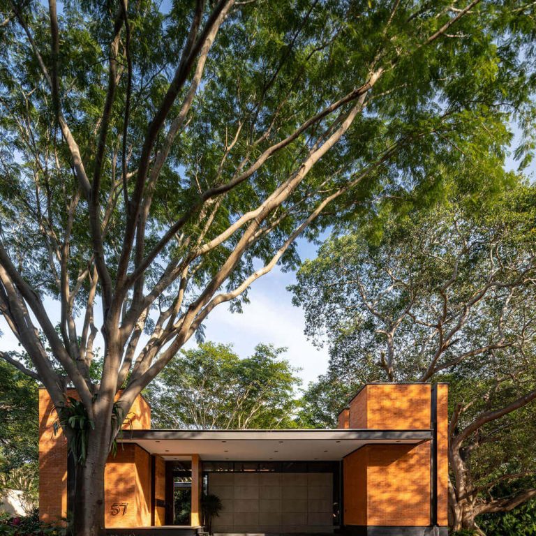 Casa Keita en Colima por Di Frenna Arquitectos