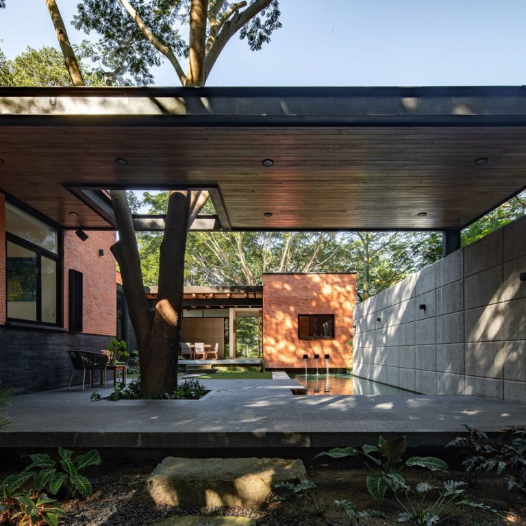 Casa Keita en Colima por Di Frenna Arquitectos