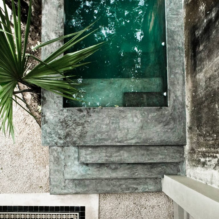 Casa La Negra en Mérida: Rehabilitación con Cemento Pigmentado | Quinto Distrito Arquitectura