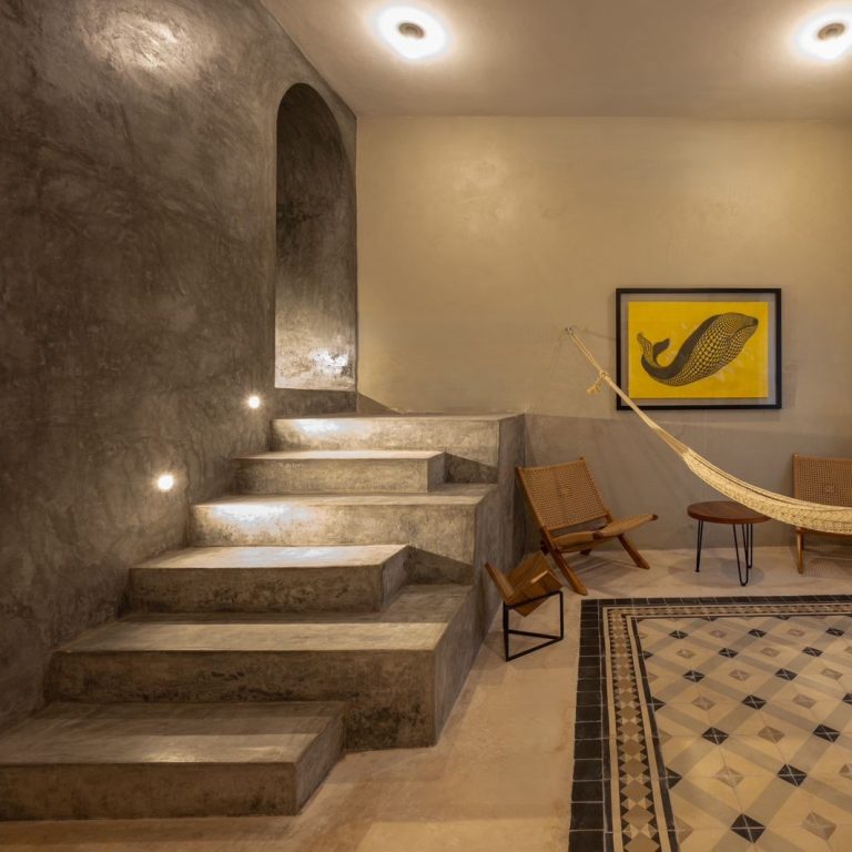 Casa La Negra en Mérida: Rehabilitación con Cemento Pigmentado | Quinto Distrito Arquitectura