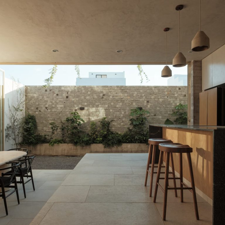 Casa Lantana por Dinamita Taller de Arquitectura