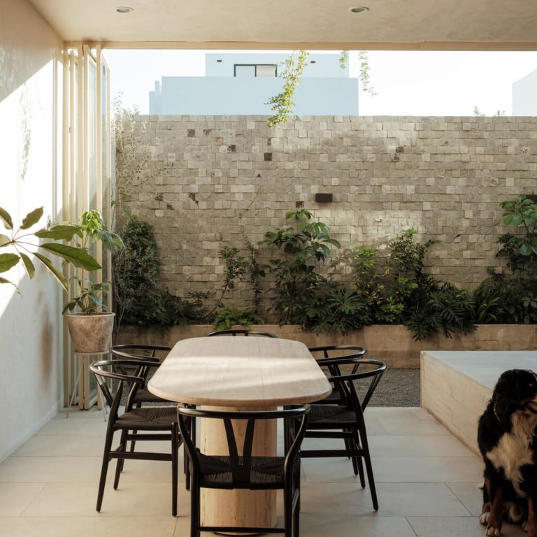 Casa Lantana por Dinamita Taller de Arquitectura