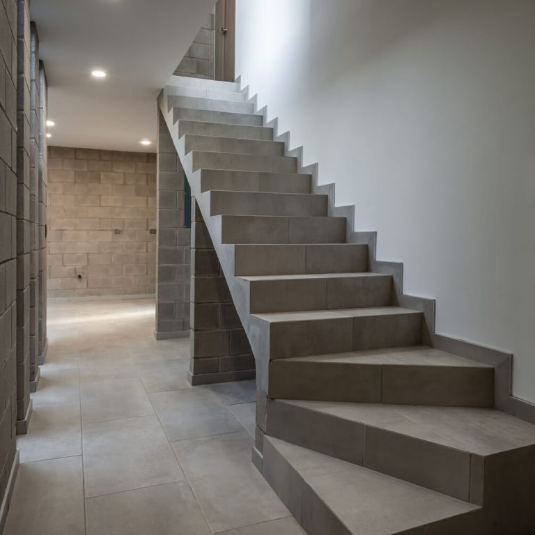 Casa Lauro en Baja California por ROOF Proyectos y Construcción