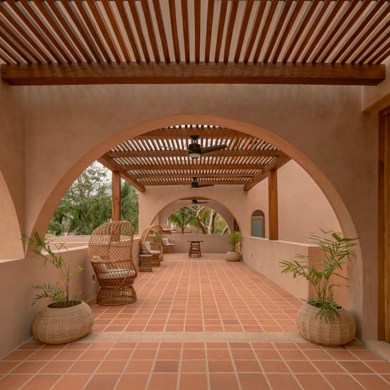 Casa Liquen por Fino Lozano + Pragma Estudio