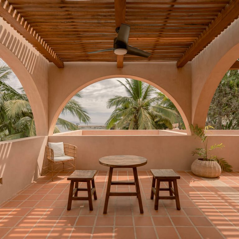 Casa Liquen por Fino Lozano + Pragma Estudio