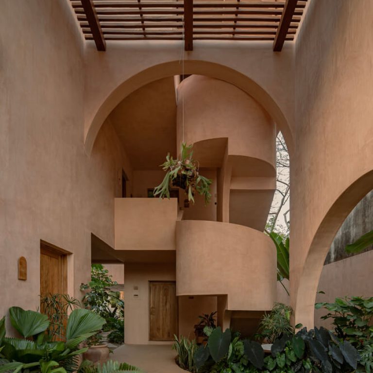 Casa Liquen por Fino Lozano + Pragma Estudio