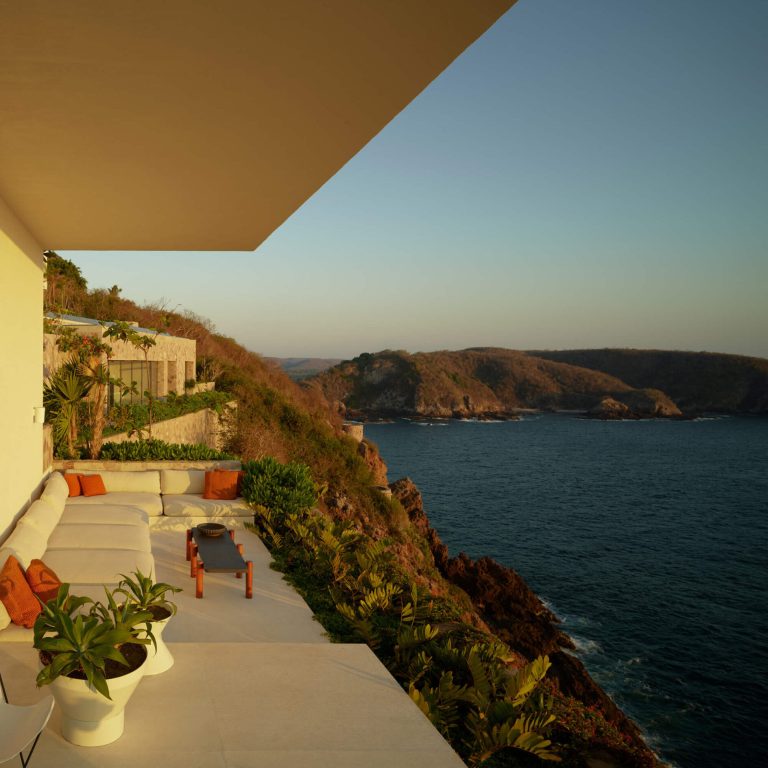 Casa Luz en Jalisco por Laplace - Fotografía de Arquitectura - El Arqui MX