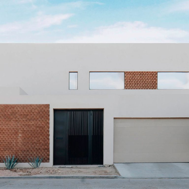 Casa M2 en Baja California: Diseño Residencial por ATZtudio