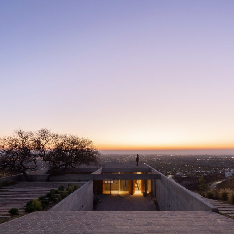 Casa MP en Argentina por Gastón Sironi + Valentina Machado - Fotografía de Arquitectura