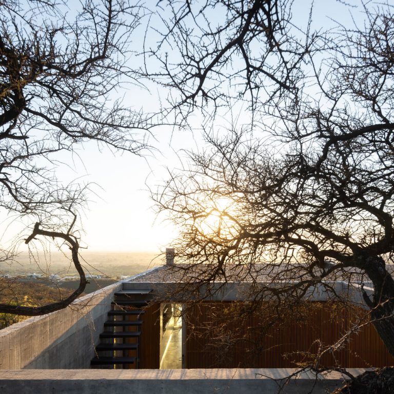 Casa MP en Argentina por Gastón Sironi + Valentina Machado - Fotografía de Arquitectura