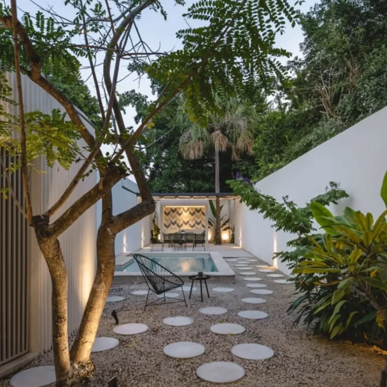 Casa Mikelin: Arquitectura Contemporánea y Chukum en Mérida