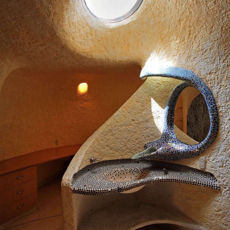 Casa Nautilus en Edo. México por Javier Senosiain - Fotografía de Arquitectura - El Arqui MX