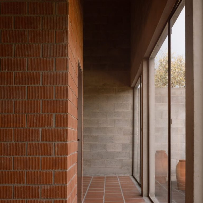 Casa Nogal en Estado de México por Escobedo Soliz