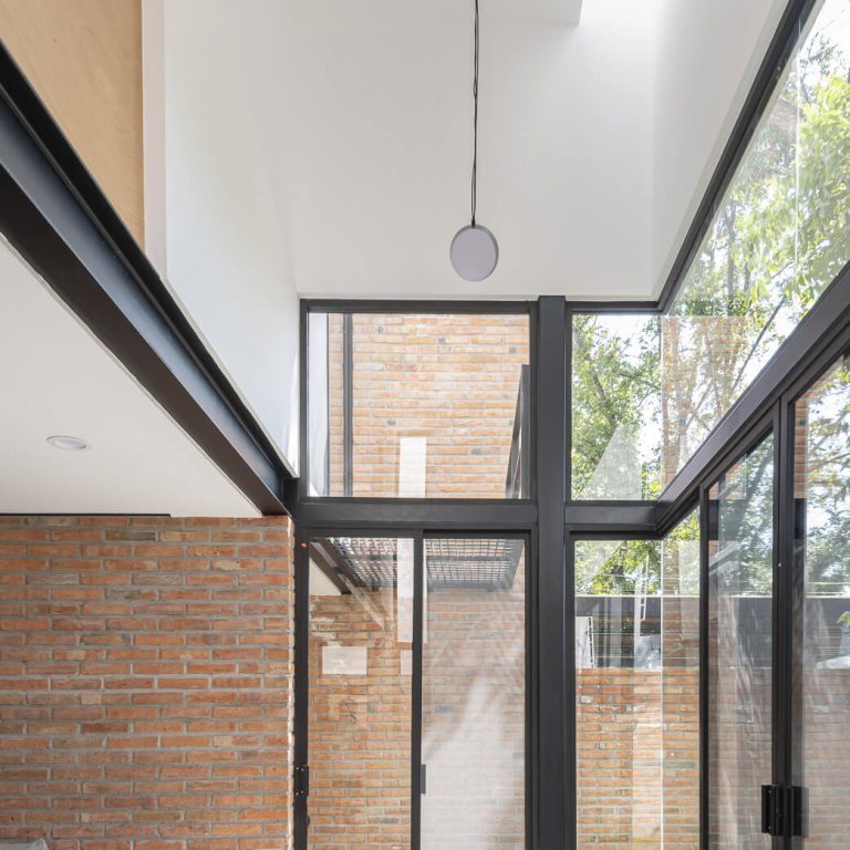 Casa Nogal en Aguascalientes por 11:11 arquitectos