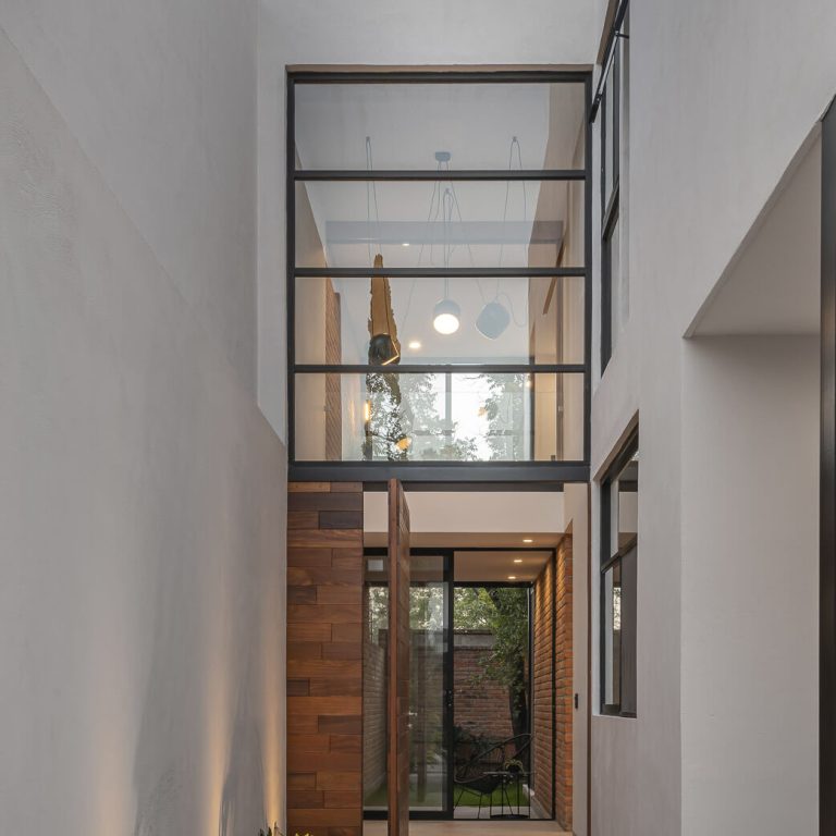 Casa Nogal en Aguascalientes por 11:11 arquitectos