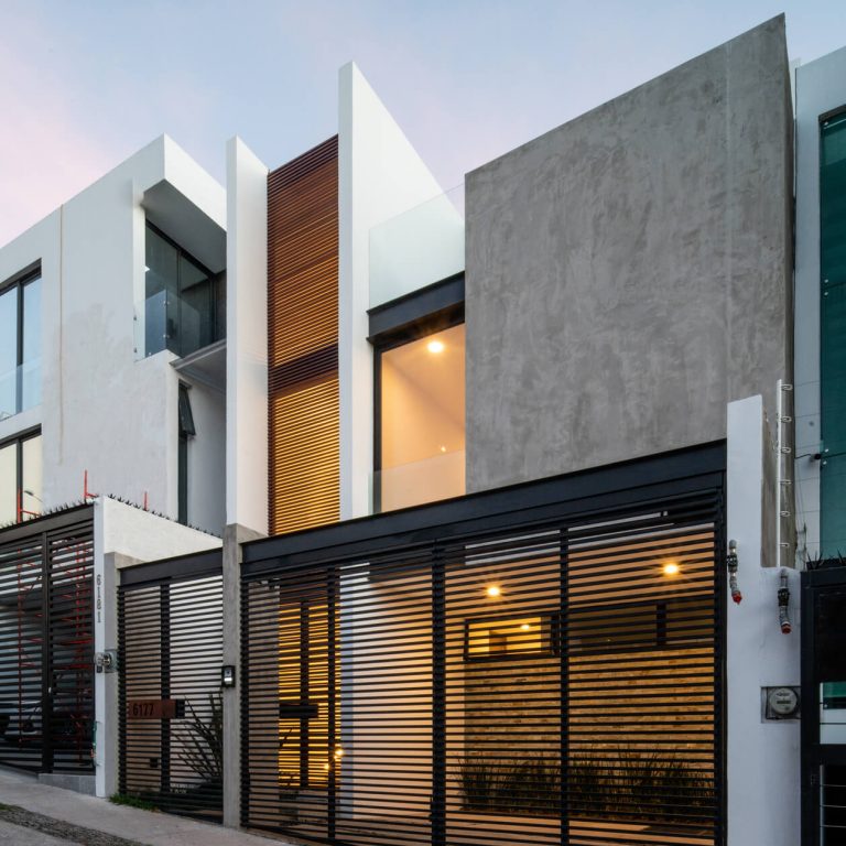 Casa OM-6177 en Jalisco por BLENDING DOTS arquitectos: Una obra maestra