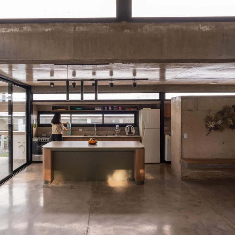 Casa Pala: Vivienda Evolutiva en Argentina por GIRA