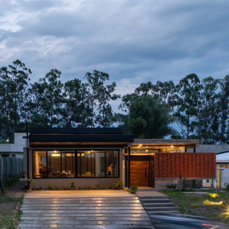 Casa Pala: Vivienda Evolutiva en Argentina por GIRA