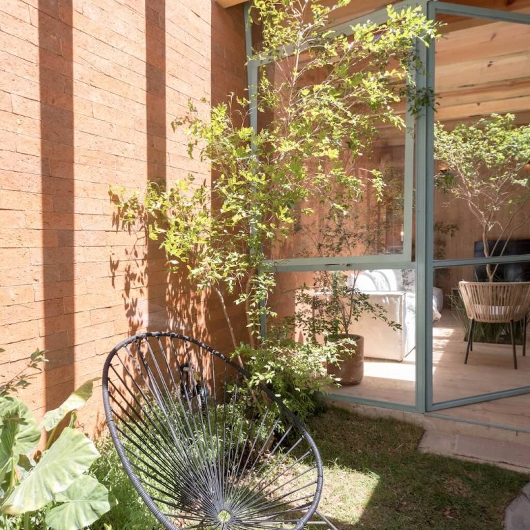 Casa Pedregal 15: Un refugio de luz y diseño en Jesús María, Jalisco