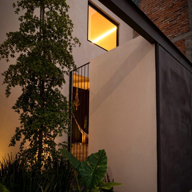 Casa Pedregal 09 en Jalisco por 21arquitectos
