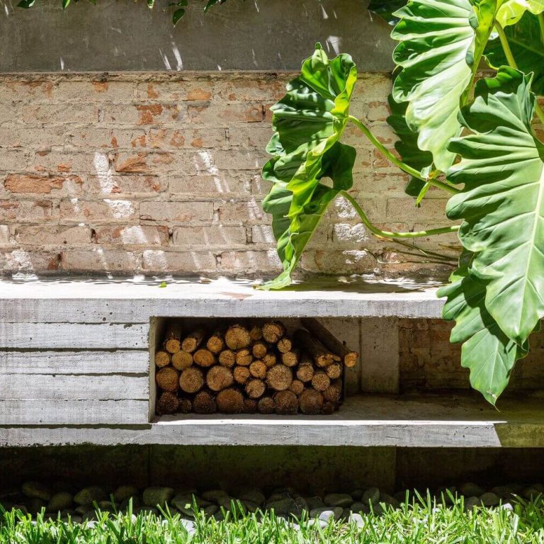 Casa Quatá en Brasil por Canoa Architecture